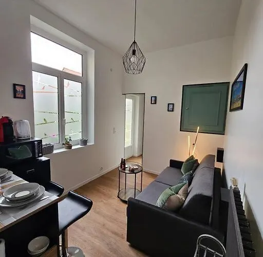 Appartement Avec Jardin Rosendael Proche